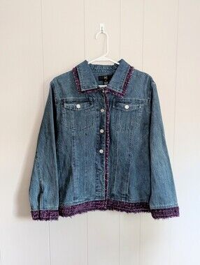 Ios Women's Vintage Y2K purple tweed-style Fringe Trim Jean Jacket Size Medium